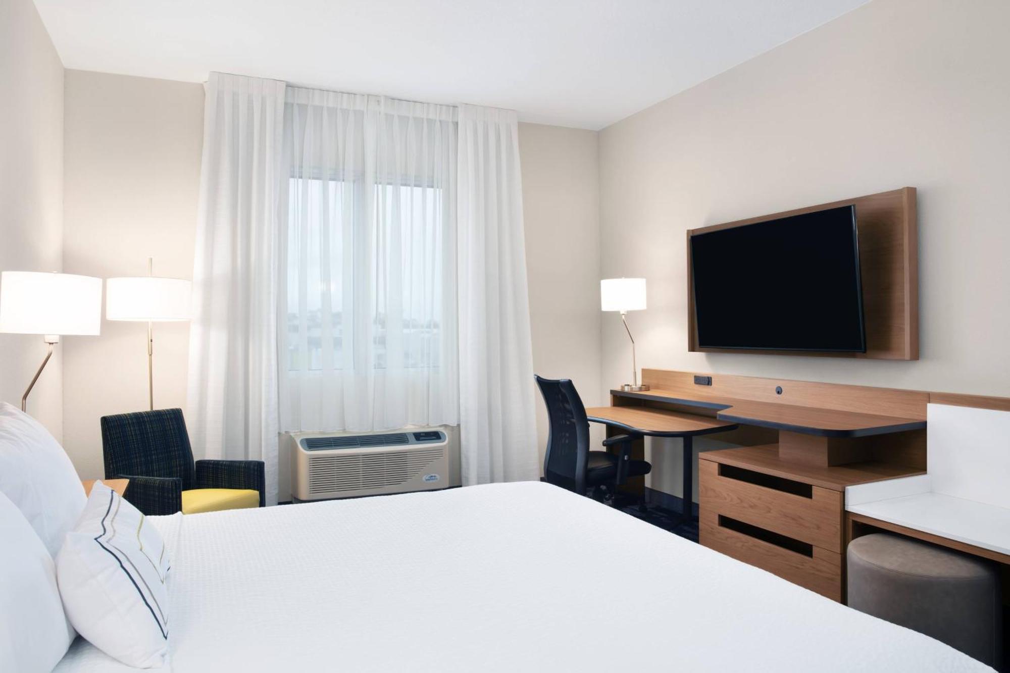 Fairfield Inn & Suites By Marriott Daytona Beach Speedway/Airport מראה חיצוני תמונה