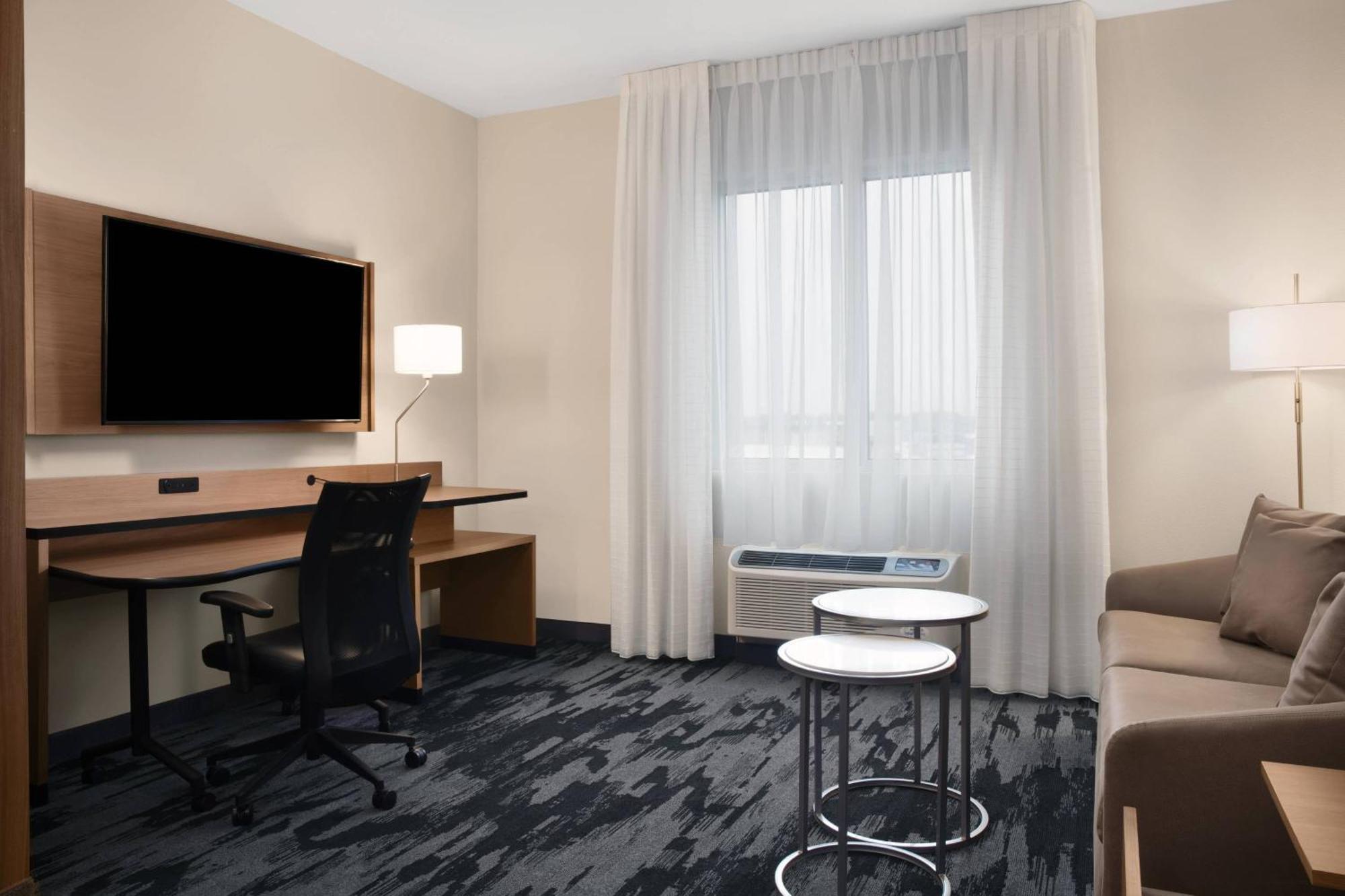 Fairfield Inn & Suites By Marriott Daytona Beach Speedway/Airport מראה חיצוני תמונה