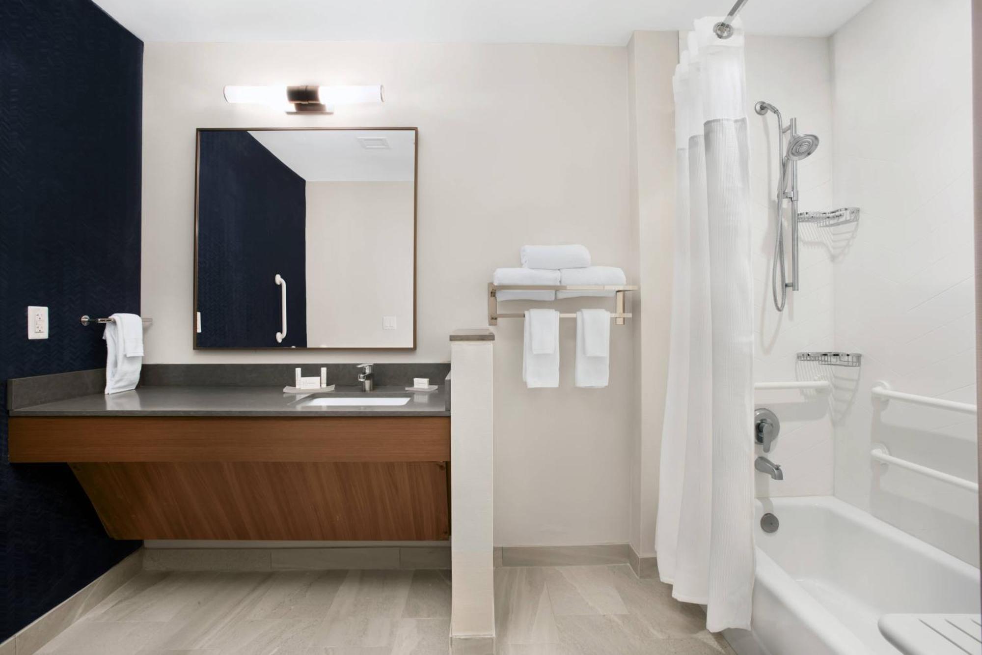 Fairfield Inn & Suites By Marriott Daytona Beach Speedway/Airport מראה חיצוני תמונה