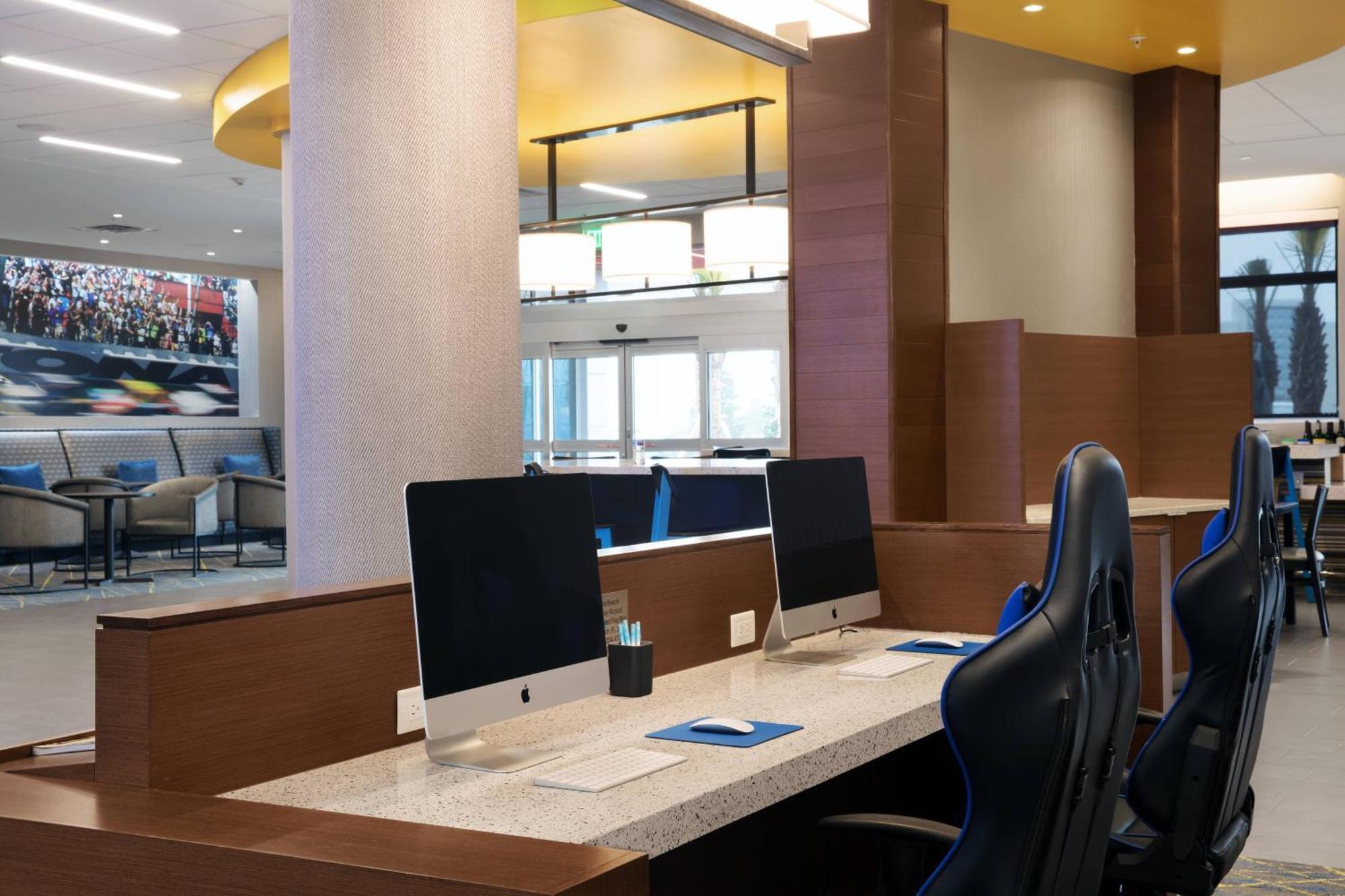 Fairfield Inn & Suites By Marriott Daytona Beach Speedway/Airport מראה חיצוני תמונה